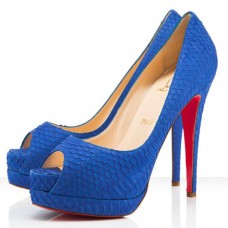 Décolleté Christian Louboutin Altadama 140mm con punta aperta, colore blu polvere Décolleté Christian Louboutin Altadama 140mm con punta aperta, colore blu polvere