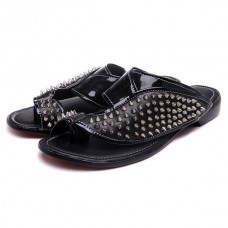 Sandali Christian Louboutin estivi alla moda, neri