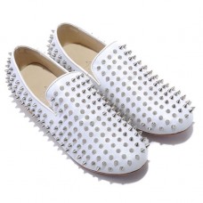 Mocassini Christian Louboutin Rollerboy con borchie argentate e bianche