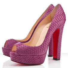 Décolleté Christian Louboutin Bamboo 140mm con punta aperta, colore ametista Décolleté Christian Louboutin Bamboo 140mm con punta aperta, colore ametista