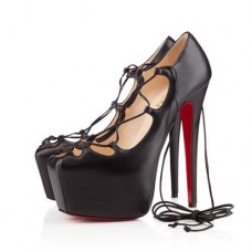 Sandali Christian Louboutin Ghildarc con plateau da 160 mm, neri.